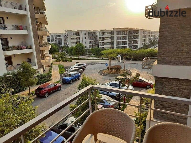 He inspected the apartment for sale 3 rooms in front of the Police Academy and Cairo Airport 2