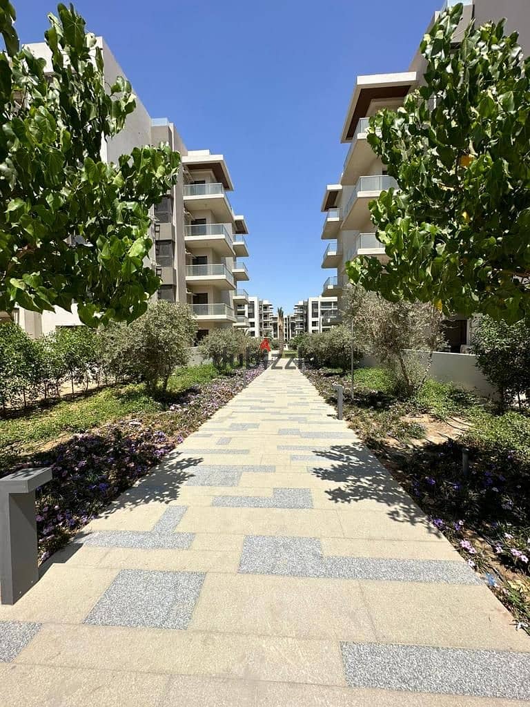 For the speed of sale of a fully finished apartment in the Fifth Settlement with installments 5