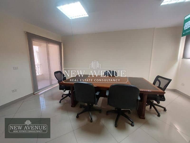 Office space for rent 570 sqm in Masr Gdeda 4