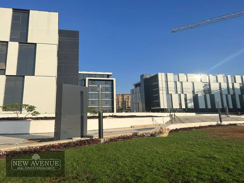 Office 125m| Sale | Hyde Park | New Cairo 5