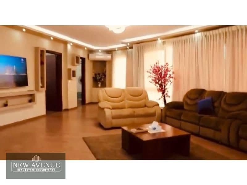 Standalone Villa with Pool Fully Furnished Resale in Zayed 3