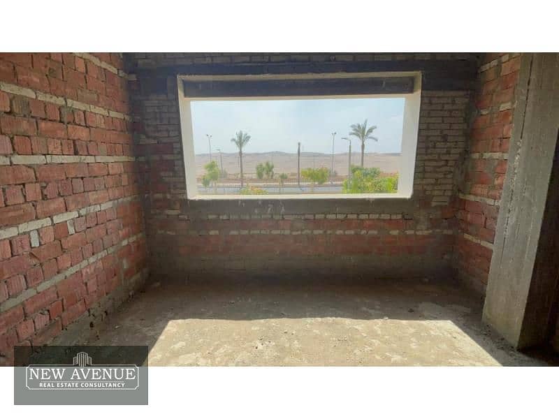 Standalone Villa Resale in Sarai | Delivered 3