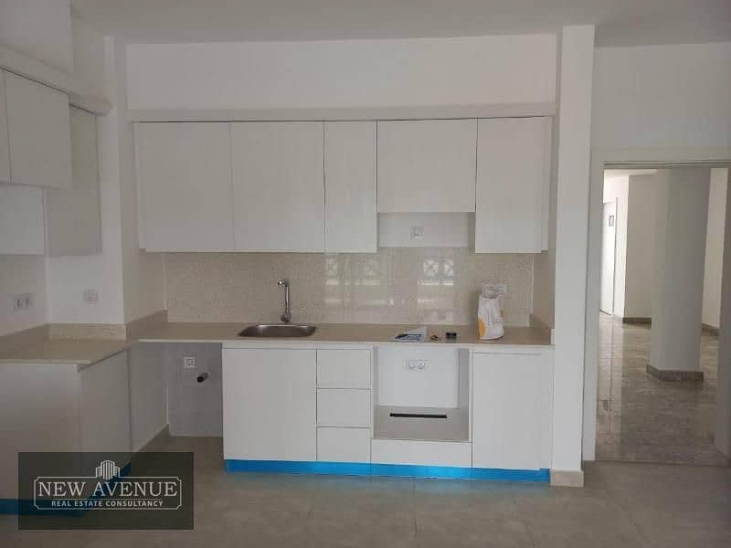 Fully Furnished Chalet with ACS in Marassi Greek 9