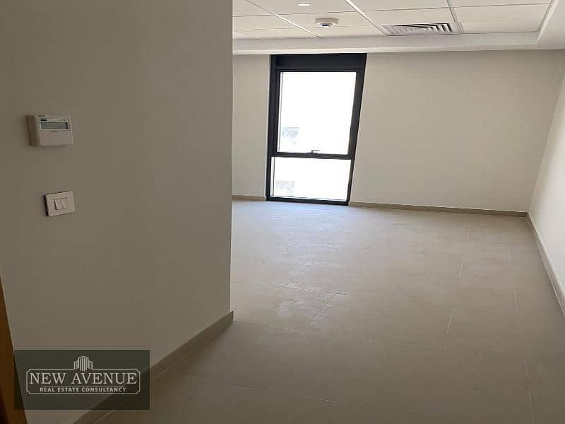 Office for rent fully finished in Beverly hills 10