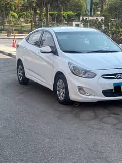 Hyundai Accent 2015 - بحاله ممتازه