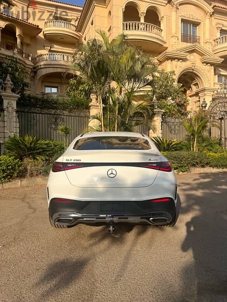 Mercedes-Benz GLC 200 AMG Coupe 2024 6