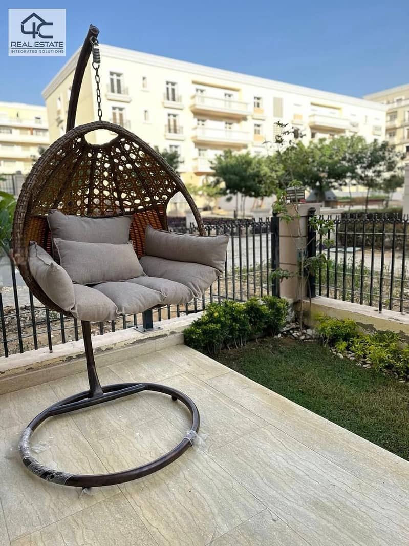 Apartment in garden for rent in Hyde Park, finished with furniture and electrical appliances, 155 sqm, two rooms, view, landscape, prime location 12