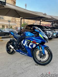 Suzuki Gsxr 1000cc 2015