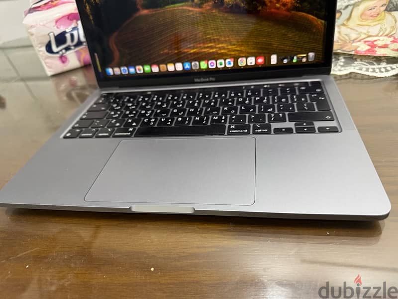 Apple MacBook Pro M2 2022 2