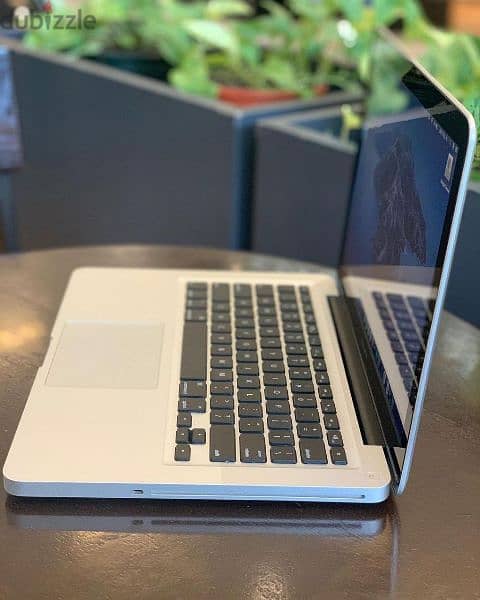 Macbook pro2012 7