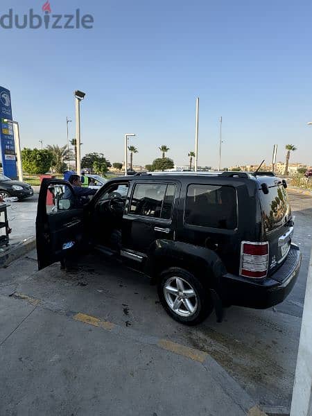 Jeep Cherokee 2009 3