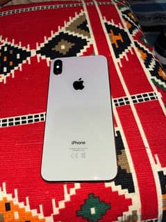 Iphone Xs Max للبيع زي الجديد مفهوش خربوش 0