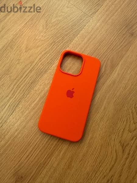 iPhone 13 pro covers 1