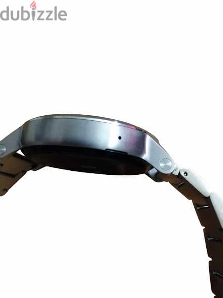 ساعة موتوريللا moto 360 2ge 10