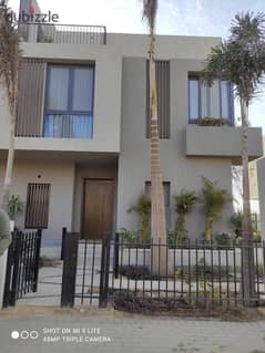 Town House fully finished for sale at sodic east el shorouk near to madinaty 0