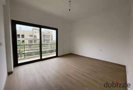 Ground 205m with Garden for Sale in Fifth Square with installment Resale 0