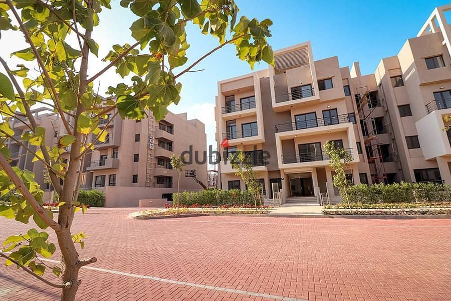 Ground 205m with Garden for Sale in Fifth Square with installment Resale 8