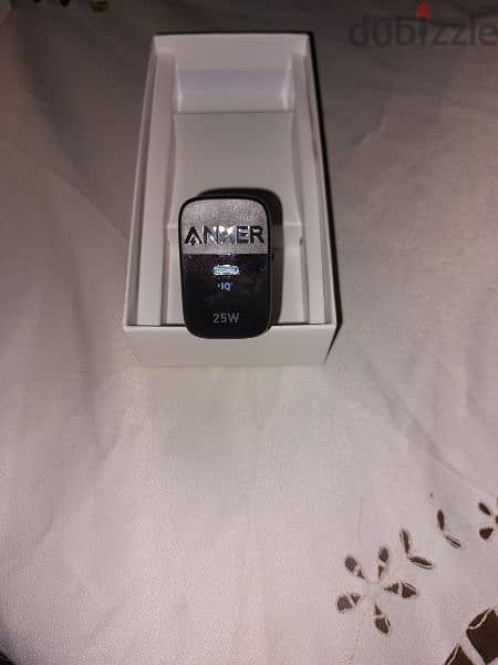 samsung a52 256 gb with Original anker charger 4