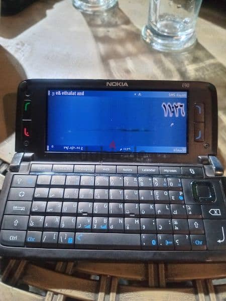 Nokia E90 1