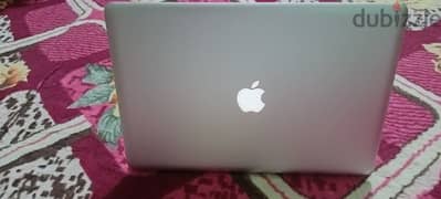 MacBook Pro Core i7 ssd 256