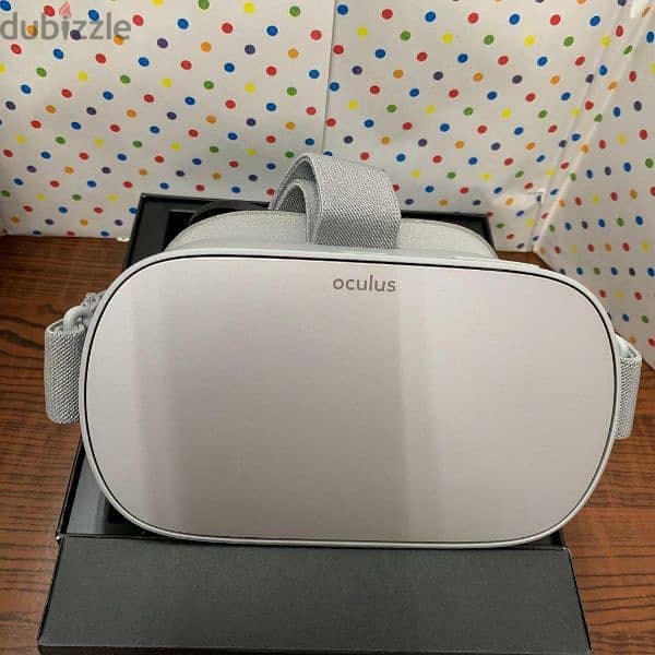 Oculus Go 32GB Standalone Virtual Reality Headset in Good Condition 1