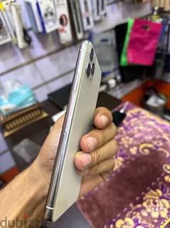 iPhone 11pro max 256G