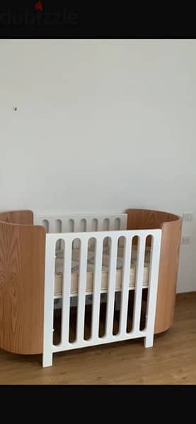 Crib with Mattress 1