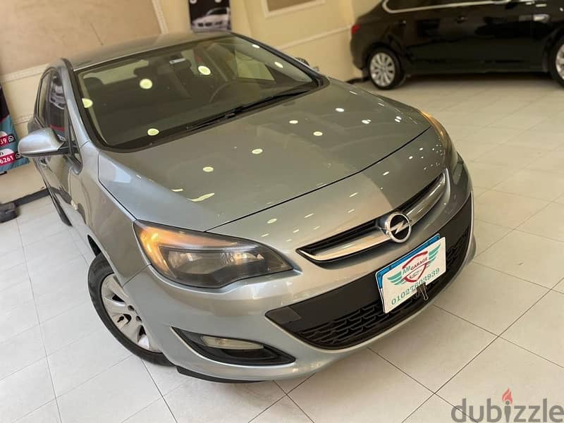 اوبل أسترا ٢٠١٤ فابريكا - Opel Astra 2014 4