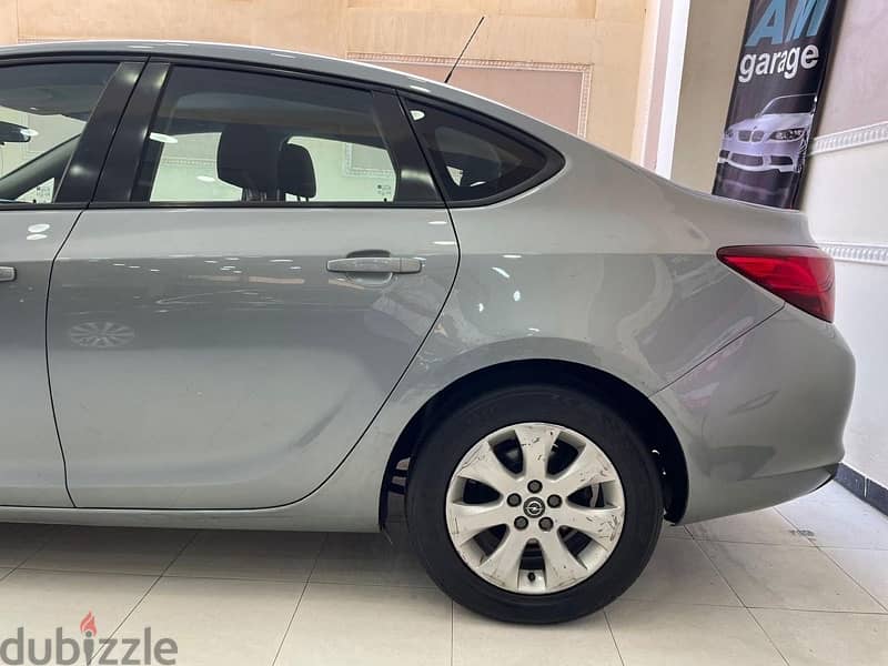 اوبل أسترا ٢٠١٤ فابريكا - Opel Astra 2014 11