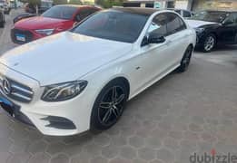 Mercedes-Benz E350e AMG 2018 0