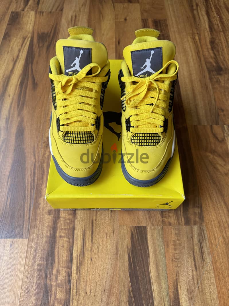 Air Jordan 4 Lightning Authentic - الاصليه 1