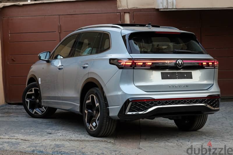 Volkswagen Tiguan  R LINE  2024  Wakil  Zero 3