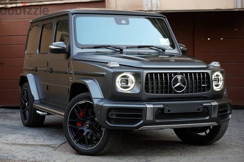 Mercedes G63 AMG  Model : 2022 Matte Grey X RED Wakil 0