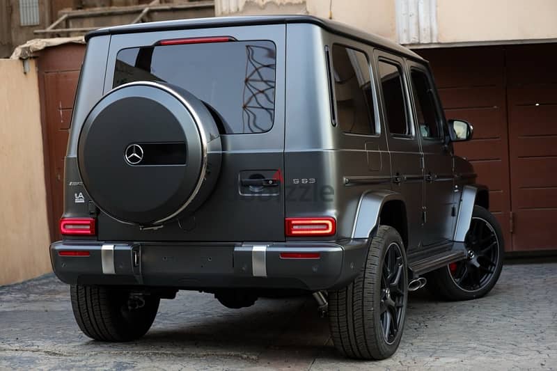 Mercedes G63 AMG  Model : 2022 Matte Grey X RED Wakil 1