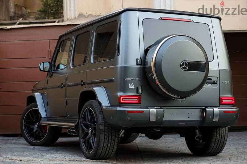 Mercedes G63 AMG  Model : 2022 Matte Grey X RED Wakil 2