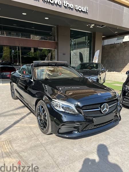 Mercedes-Benz C200 Cabriolet 2023 1