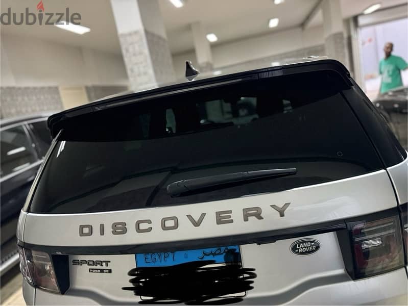 Land Rover Discovery Sport 2020 1