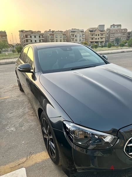 Mercedes E200 من المالك 3