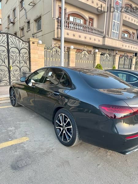 Mercedes E200 من المالك 6