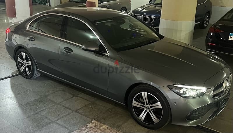 Mercedes-Benz C180 2023 Avantgrade 6