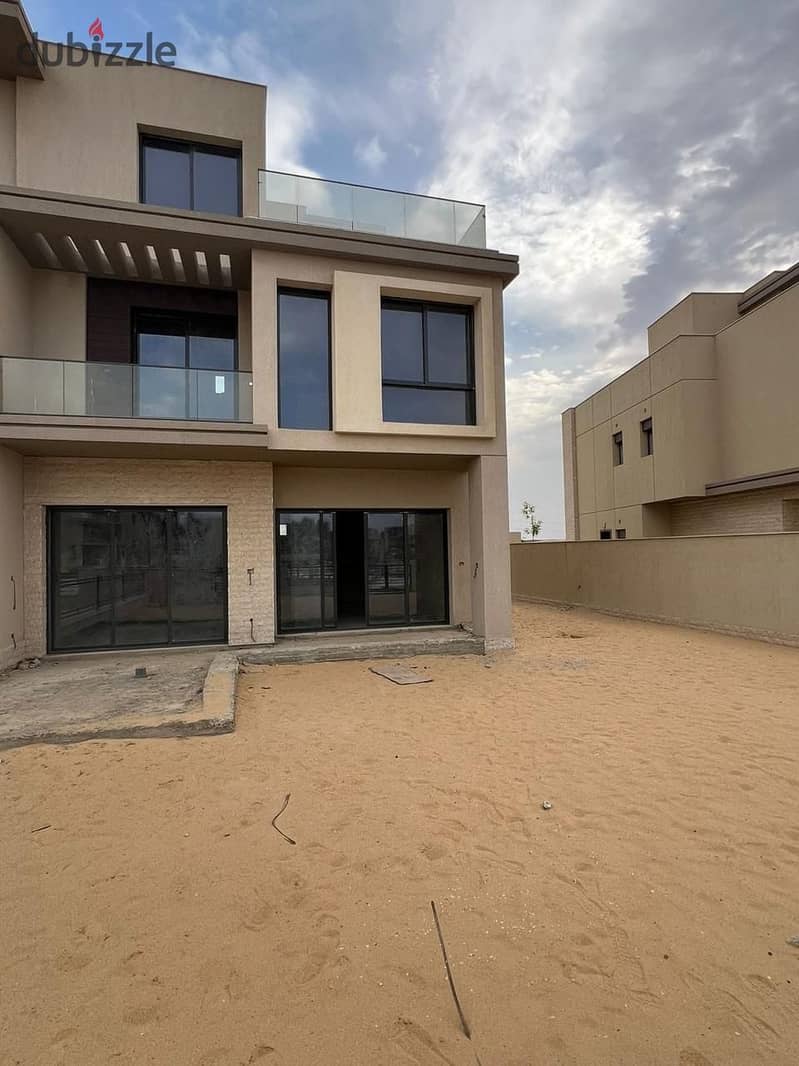 Twinhouse 291m Ready to Move For sale the Estate Sodic Sheikh zayed توين هاوس للبيع ذا استيت سوديك الشيخ زايد صف اول علي اللاجوون 0