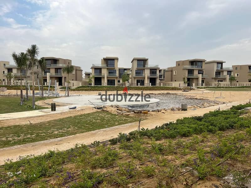 Twinhouse 291m Ready to Move For sale the Estate Sodic Sheikh zayed توين هاوس للبيع ذا استيت سوديك الشيخ زايد صف اول علي اللاجوون 16