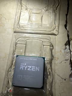 Ryzen  3 2200G 0