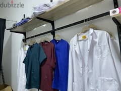 lab coats :polyester, kittan, cotton all sizes بنطبع الأسامي بردو