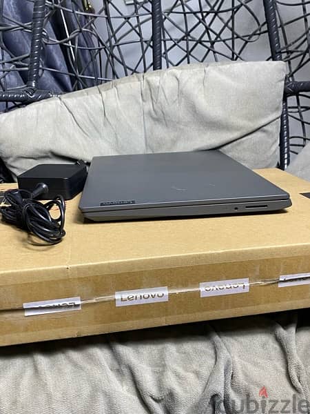 laptop lenovo V14-ADA 13