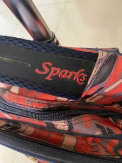 شنطة مدارس ترولي SPARKS مقاس 18