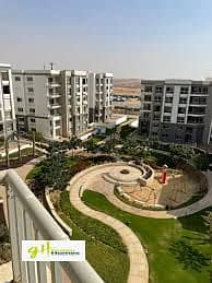 Apartment for sale park corner phase in hyde park new cairo 0