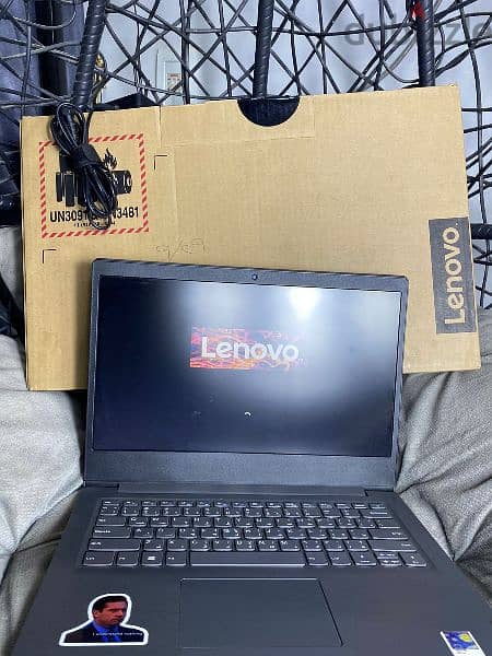 lenovo V14 6