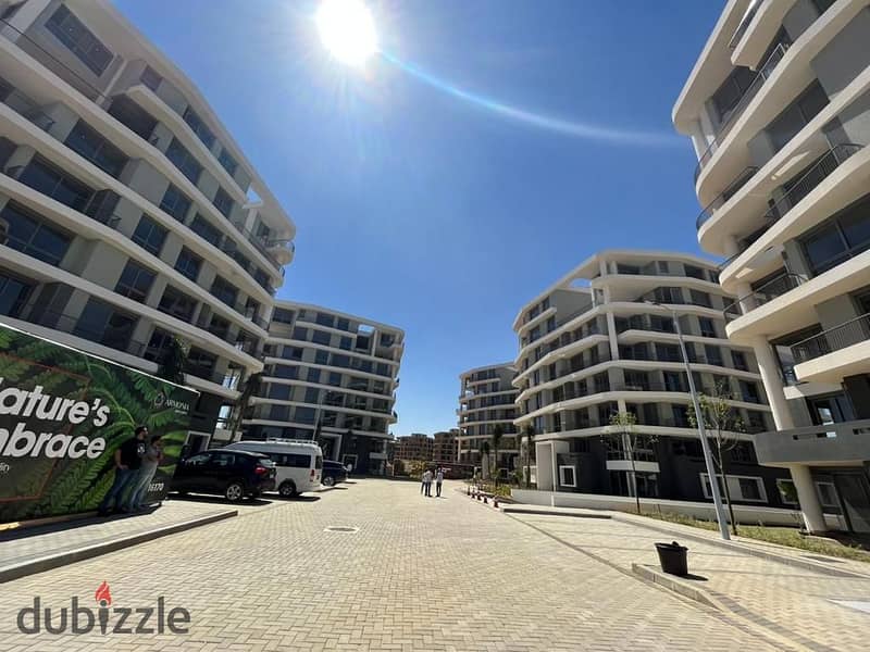 With the lowest down payment, own apartment 190 m in the heart of the Administrative Capital in the R7 area, meaning a very upscale area. 1