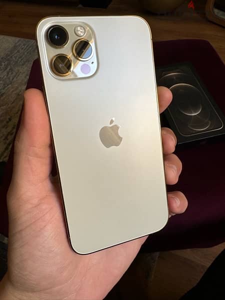 iphone 12 pro Gold 128 Gb Like new 4